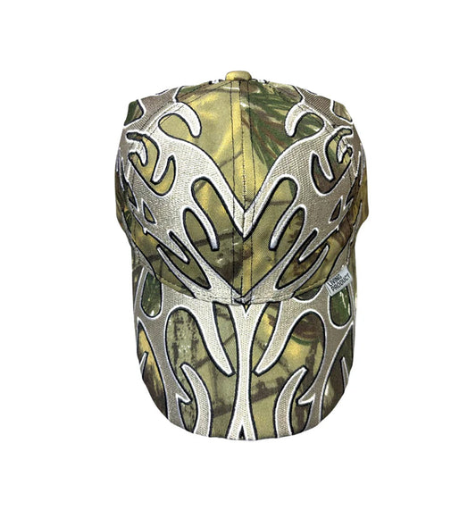 Living Product Man vs Nature Hat Silver